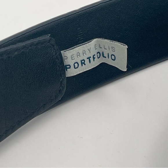 Like New!! Perry Ellis Black Leather Dress Belt size 34/35 Full Grain Cowhide - Picture 3 of 15